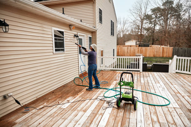 Best Deck Cleaning Services  in Dilley, TX